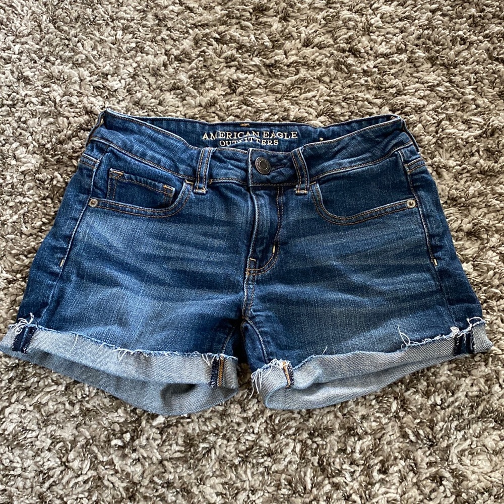 American Eagle Cutoff Cuffed Jean Shorts, Size 4, Dark Wash